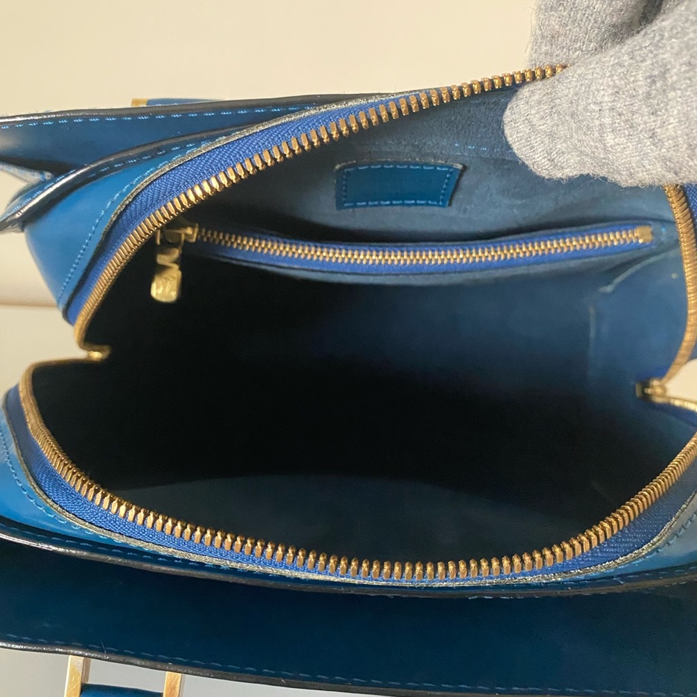 ❌SOLD❌ Louis Vuitton Blue Epi Pont Neuf - Picture 11 of 14